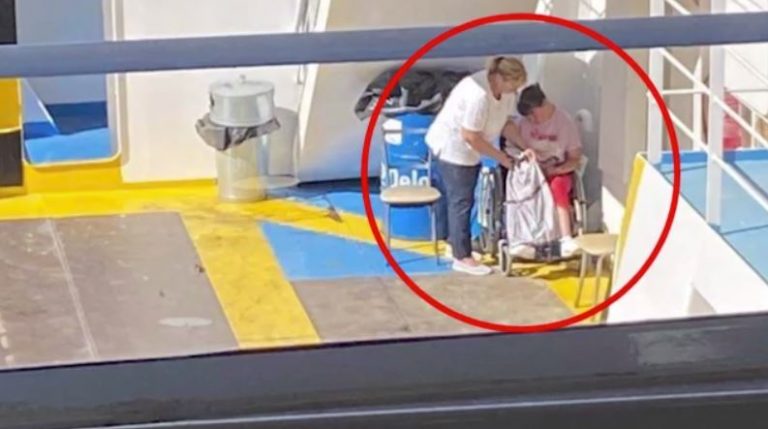 ΑΜΕΑ: Χωρίς ράμπα το πλοίο στο δρομολόγιο «Καβάλα – Θάσος»