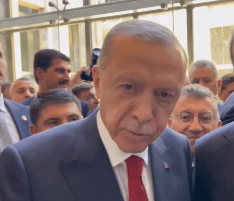 Γιατί έμεινε.. άφωνος ο Ταγίπ Ερντογάν