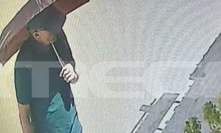 Σύμη: Ανατροπή με την εξαφάνιση του Μόσλεϊ – Η φωτογραφία ντοκουμέντο που τον δείχνει στην πόλη