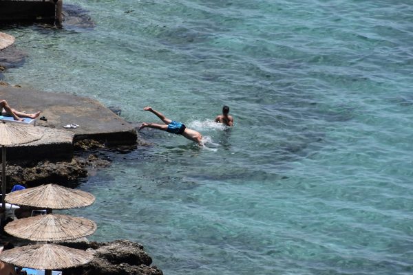Ο καιρός του Αγίου Πνεύματος – Οι εκτιμήσεις για τις επόμενες δύο εβδομάδες