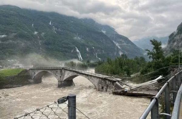 Πλημμύρες στην Ελβετία: Δύο νεκροί και ένας αγνοούμενος