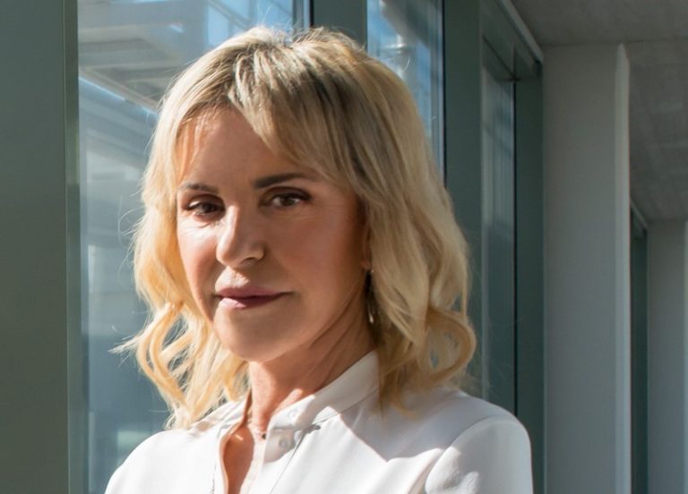 Ι. Τσέτη: Συμπερίληψη και στήριξη των επιχειρήσεων