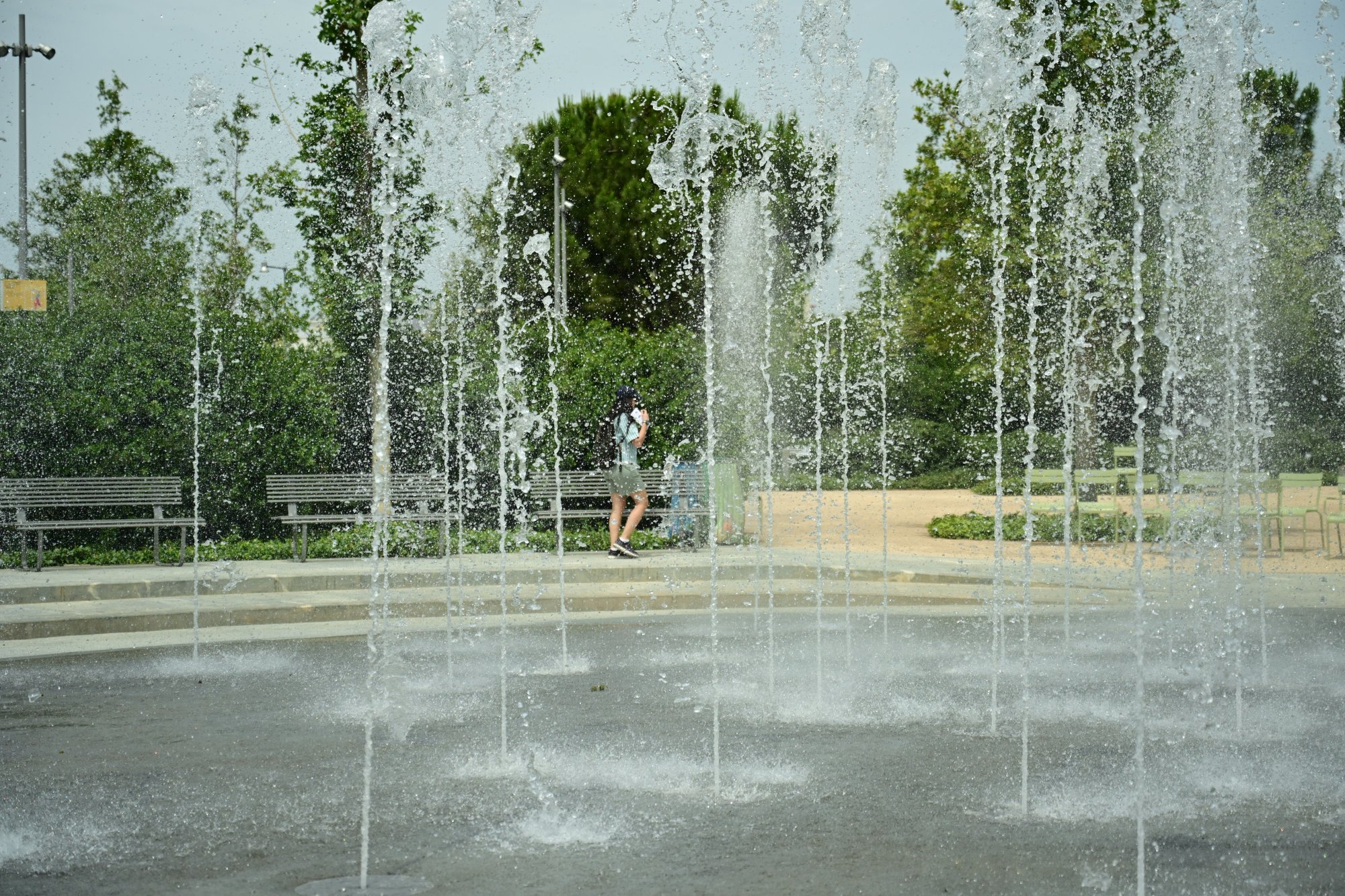 Καιρός: Έως 37 βαθμούς η θερμοκρασία – Πού θα βρέξει