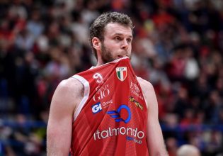 Μέλι: «Ο Μεσίνα με έδιωξε από την Αρμάνι με ένα τηλεφώνημα 45 δευτερολέπτων»