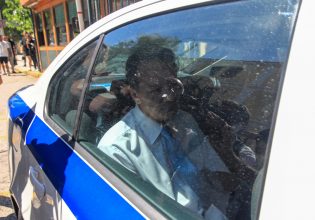 Απόστολος Λύτρας: «Υπάρχει μια τεράστια ανθρωποφαγία» – Τι λέει για τη σύζυγό του