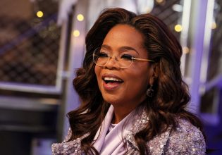 Η Όπρα Γουίνφρεϊ μοιράζεται ένα από τα πιο δυσάρεστα πράγματα που της συνέβησαν δημοσίως