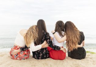 Ζώδια: Τι θα φέρει η νέα σελήνη στους Διδύμους