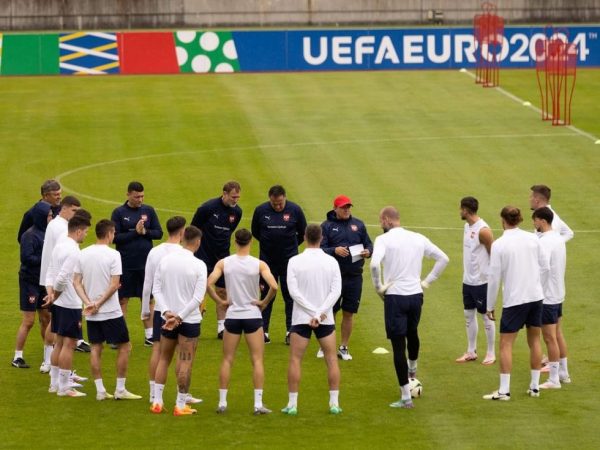 Άνω – κάτω η εθνική ομάδα της Σερβίας: Οι παίκτες ζητούν την απόλυση του Στοΐκοβιτς