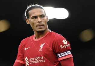 Η Λίβερπουλ απέρριψε πρόταση 100 εκατ. ευρώ από την Αλ Νασρ για τον Φαν Ντάικ