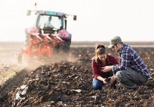 ΕΛΓΟ Δήμητρα: «Τρέχουν» οι αιτήσεις για πιστοποίηση γεωργικών συμβούλων