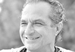 Πέθανε ο ηθοποιός Αλέξανδρος Τσακίρης