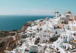 Αναζητείται βιώσιμο μοντέλο στον τουρισμό – Τα «αγκάθια» που πρέπει να ξεριζωθούν