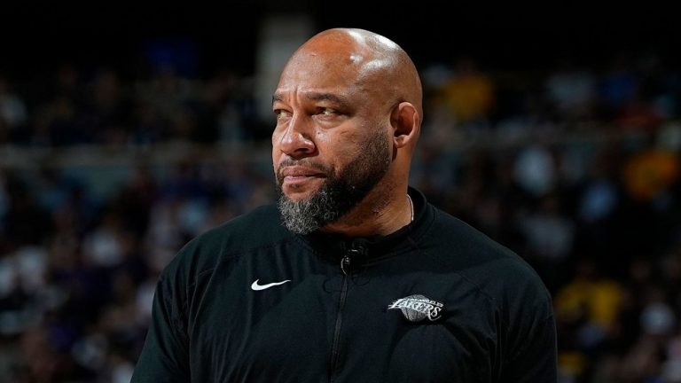 Επιστρέφει στους Μπακς ο πρώην προπονητής των Λέικερς (pic)