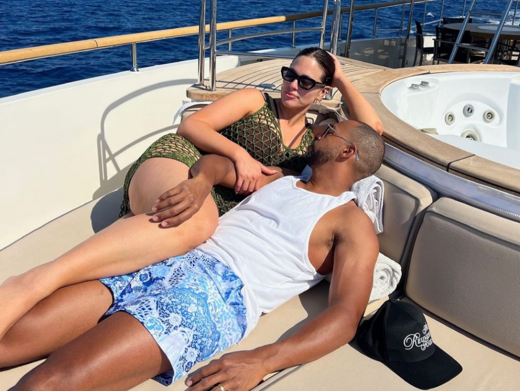 Πρώτες διακοπές μαζί: 5 πράγματα που θα καταλάβετε για τη σχέση σας