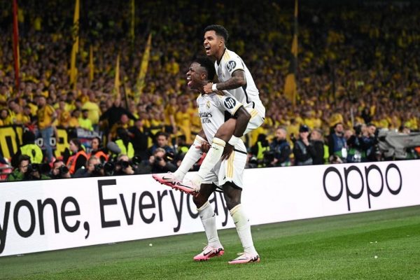 Live Streaming: Οι πανηγυρισμοί της Ρεάλ για το 15ο Champions League