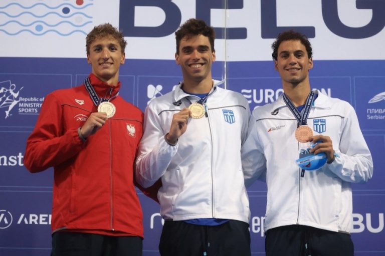 Πρωταθλητής Ευρώπης στα 50μ. ύπτιο ο Χρήστου, τρίτος ο Μακρυγιάννης (vids)