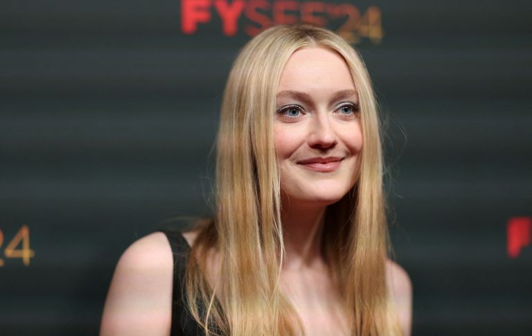 Η τρυφερή κίνηση του Τομ Κρουζ στην Ντακότα Φάνινγκ – «Μου στέλνει ένα δώρο κάθε χρόνο»