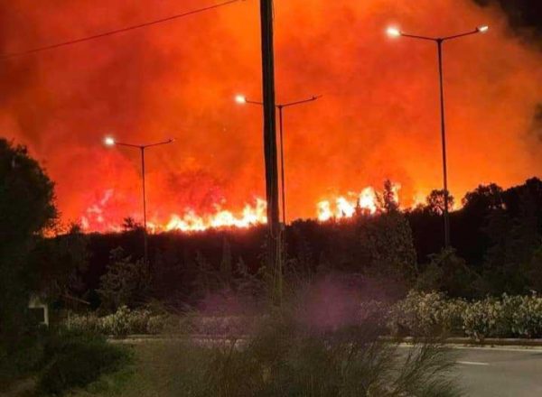 Φωτιά τώρα στην Κερατέα, στο Άνω Δασκαλειό – Ήχησε το 112
