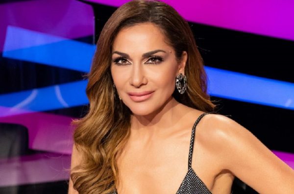 Δέσποινα Βανδή: «Είμαστε ευτυχισμένοι» – Τι αποκάλυψε για τον Βασίλη Μπισμπίκη