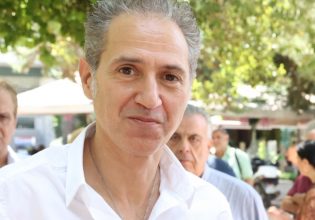 Ματίνα Παγώνη: «Ο Δημήτρης Κόκοτας αυτή τη στιγμή δεν μπορεί να βγει από το νοσοκομείο»