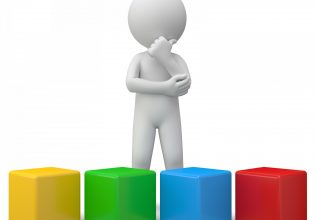 Έρευνα: Το 43% θέλει πρόωρες εκλογές, το 83% των ψηφοφόρων ΣΥΡΙΖΑ-ΠΑΣΟΚ ενιαίο κεντροαριστερό πόλο