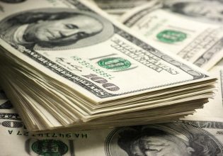 Goldman Sachs: Μια «πλημμύρα» μετρητών θα κατακλύσει τις αγορές τον Ιούλιο