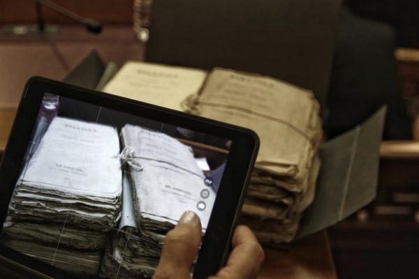 Τέλος χαρτοσήμου: 188 χρόνια ιστορίας «σβήνουν»… ψηφιακά