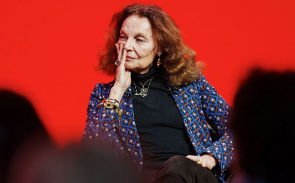 Diane von Furstenberg – «Όταν απέρριψα ένα τρίο με τον David Bowie και τον Mick Jagger»