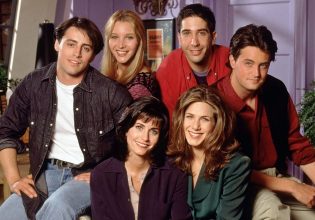 Τζένιφερ Άνιστον: Το άγνωστο περιστατικό με τον Μάθιου Πέρι στα «Φιλαράκια» – Η συγκίνηση της ηθοποιού