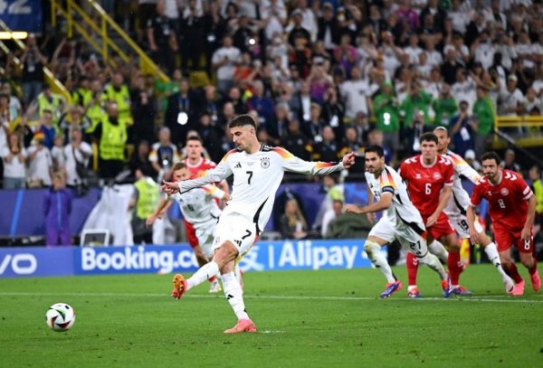 Άνοιξε το σκορ με πέναλτι του Χάβερτς η Γερμανία (vid)