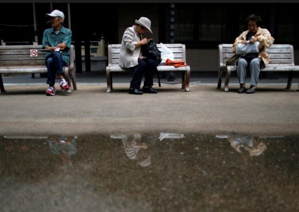 «Βάλτε τους 70αρηδες να δουλέψουν!» – Η παράλογη πρόταση μεγαλοστελέχους