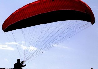 Λευκάδα: Τουρίστρια από την Κίνα έπεσε με παραπέντε στη θάλασσα και πνίγηκε