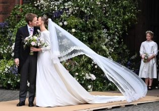 Έγινε ο «γάμος της χρονιάς» στη Βρετανία – Παρών ο πρίγκιπας Γουίλιαμ, μεγάλος απών ο πρίγκιπας Χάρι