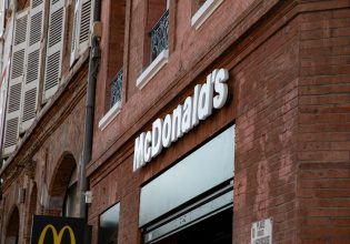 Τα McDonald’s έχασαν το εμπορικό σήμα «Big Mac» στην ΕΕ