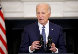 ΗΠΑ: Για πρώτη φορά ο Μπάιντεν αποκαλεί «κακοποιό» τον Τραμπ