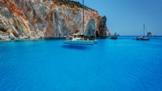 Tουρίστες στα πρόθυρα νευρικής κρίσης λόγω ακρίβειας