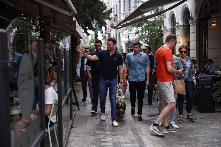 ΣΥΡΙΖΑ: Η «εξυγίανση» της αξιωματικής αντιπολίτευσης