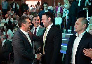 ΣΥΡΙΖΑ: «Περήφανος» για την ιστορία της παράταξης του ο Κασσελάκης εύχεται «καλή αρχή» στον Τσίπρα