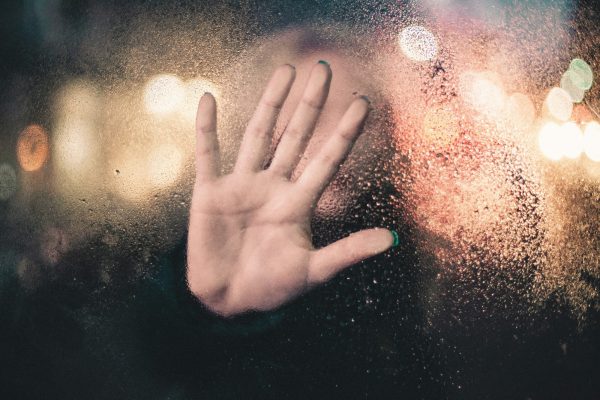 Επίθεση στην Κυψέλη: Πώς έγινε η άγρια επίθεση – Την απειλούσε ότι θα τη σκοτώσει