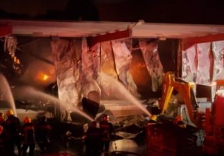 Εργοστάσιο τροφίμων στη Λαμία: Ποιος έστειλε το mail για αύξηση αποζημίωσης σε περίπτωση πυρκαγιάς