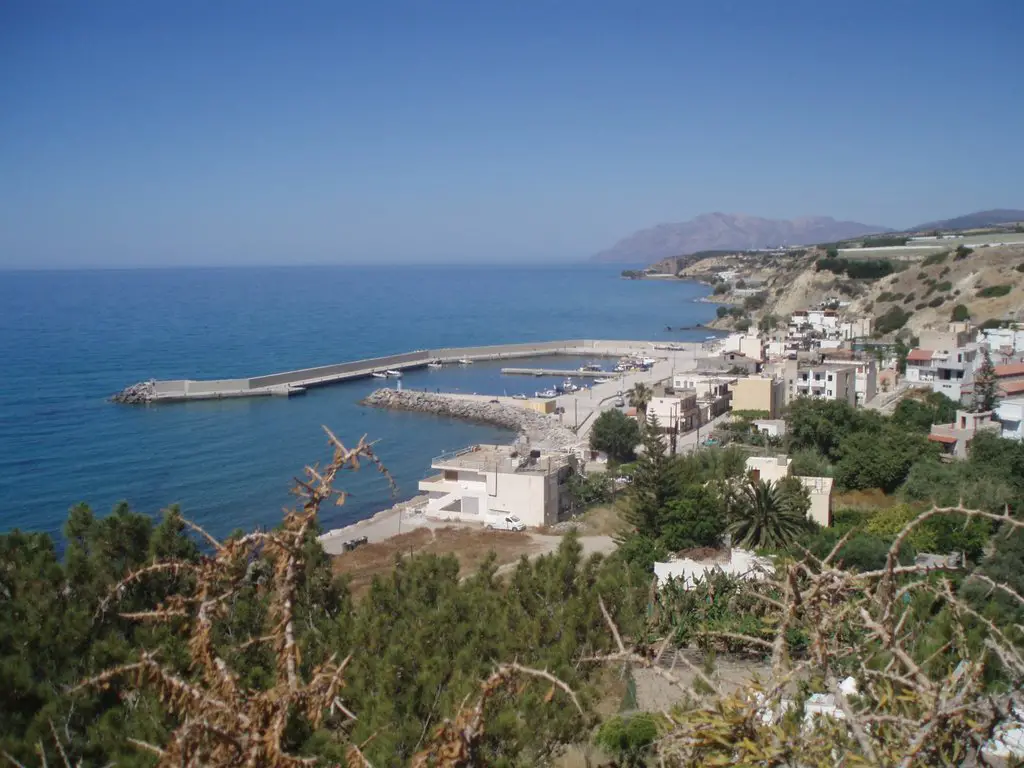 Κρήτη: Εξετάζουν κάμερες ασφαλείας από το σημείο που βρέθηκε νεκρός ο Νικόλας – Τι λέει ο γιατρός που τον είδε πρώτος