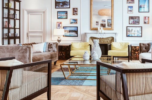 Τα 5 λάθη που κάνετε στο σαλόνι σας και δείχνει ακατάστατο