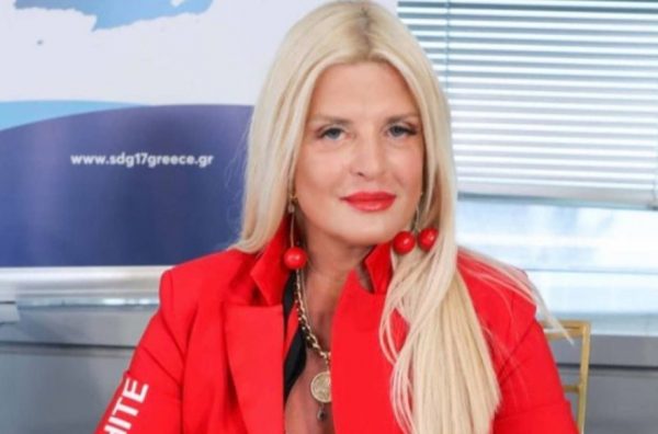 Μαρίνα Σταυράκη και Βλάσης Χολέβας διασκέδαζαν μαζί στη Μύκονο