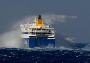 Όσο στην κεντροαριστερά λύνουν τα εσωτερικά, ένας μισθός πάει στα ακτοπλοϊκά και ένα μεροκάματο για παγωτό στα παιδιά