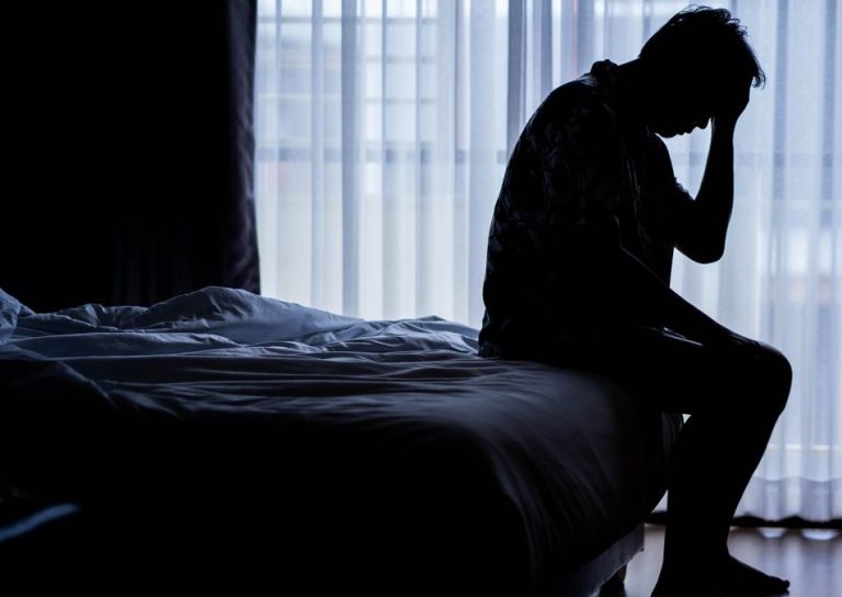 «Είμαι ένας δυστυχισμένος παντρεμένος – Σκέφτομαι την πρώην εδώ και… 35 χρόνια»