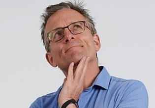 Σύμη: «Σαν να άνοιξε η γη και τον κατάπιε» – Τα σενάρια για την εξαφάνιση του παρουσιαστή του BBC