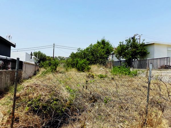 Ακαθάριστα οικόπεδα: Παράταση για την υποβολή δηλώσεων καθαρισμού των οικοπέδων