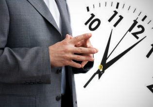 Έχασε η Δεξιά, απολογείται και τσακώνεται η Κεντροαριστερά και σε λίγο θα δουλεύουμε επτά στις επτά