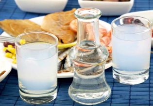 Τσίπουρο: Εκτίναξη όγκου πωλήσεων και οι «τσιπουράδες» που γράφουν ιστορία