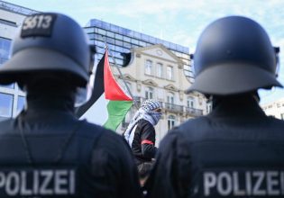 Γερμανία: Υποχρεώθηκε σε παραίτηση η υφυπουργός Παιδείας με αιχμή τις διαδηλώσεις υπέρ των Παλαιστινίων